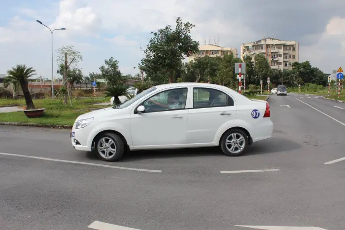 Dạy nghề lái xe Đông Sài Gòn